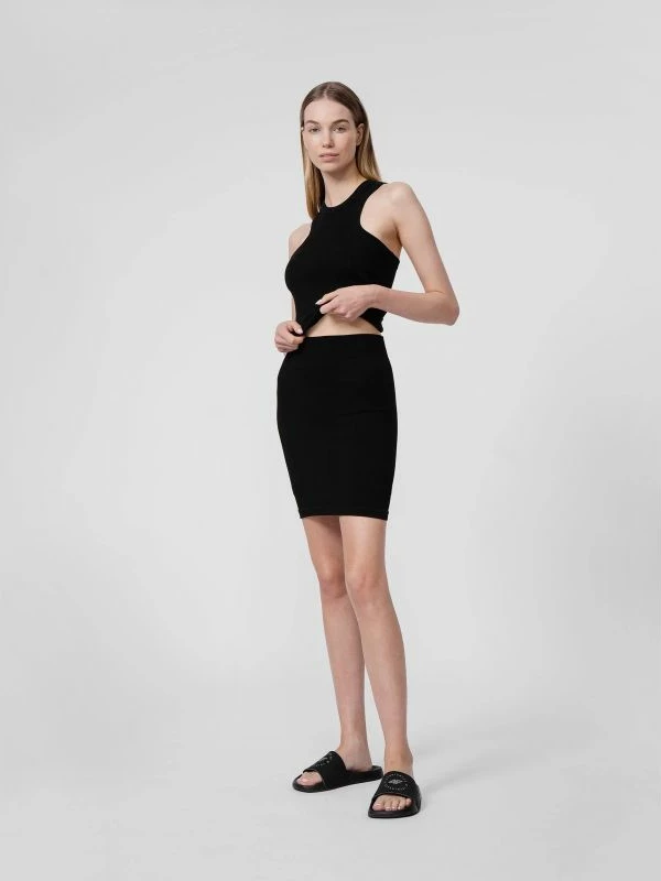 Maicë e shkurtë për femra 4F