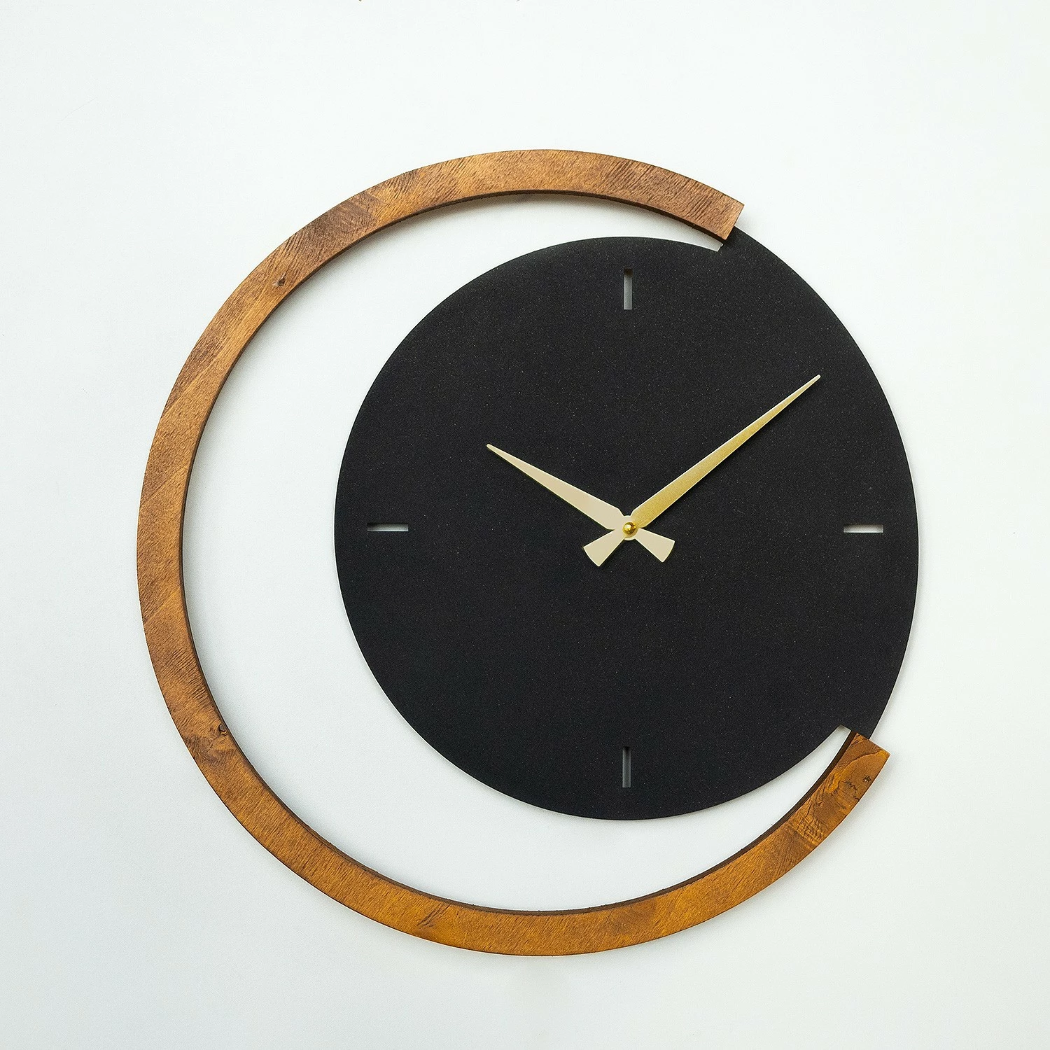 Orë muri dekorative prej metali, Wallity, Moon Time, dru dhe metal, APS117