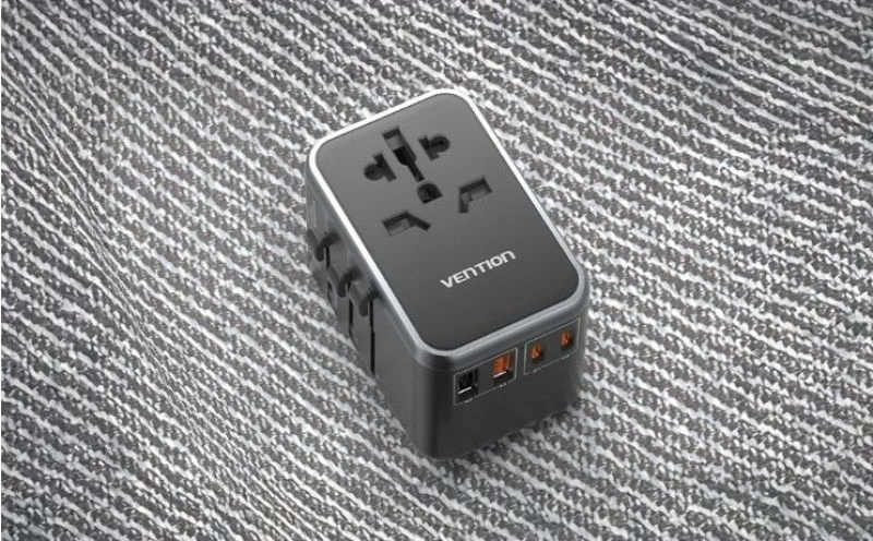 Adapter universal udhëtimi me karikues Vention 65W, i zi