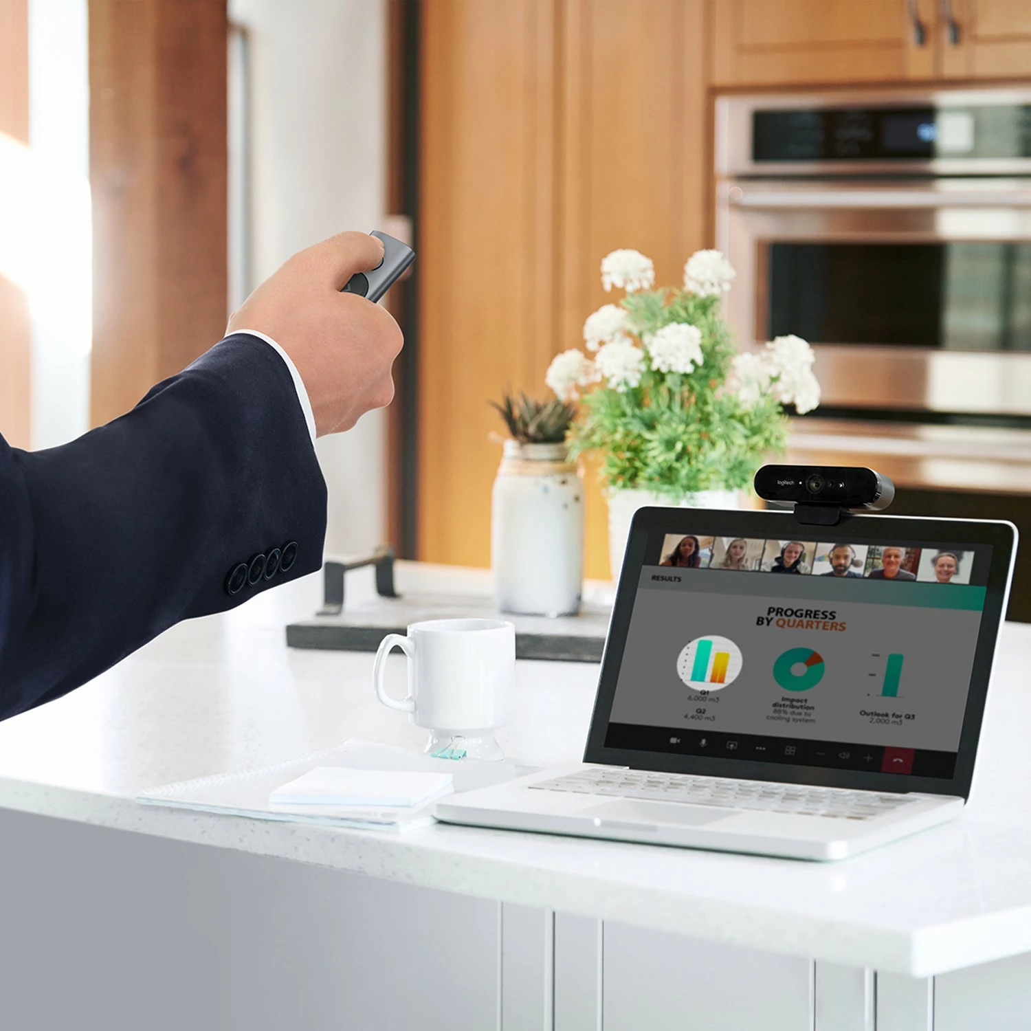 Telekomandë prezantimi Logitech Spotlight, Bluetooth/RF, USB, 30 m, Gri