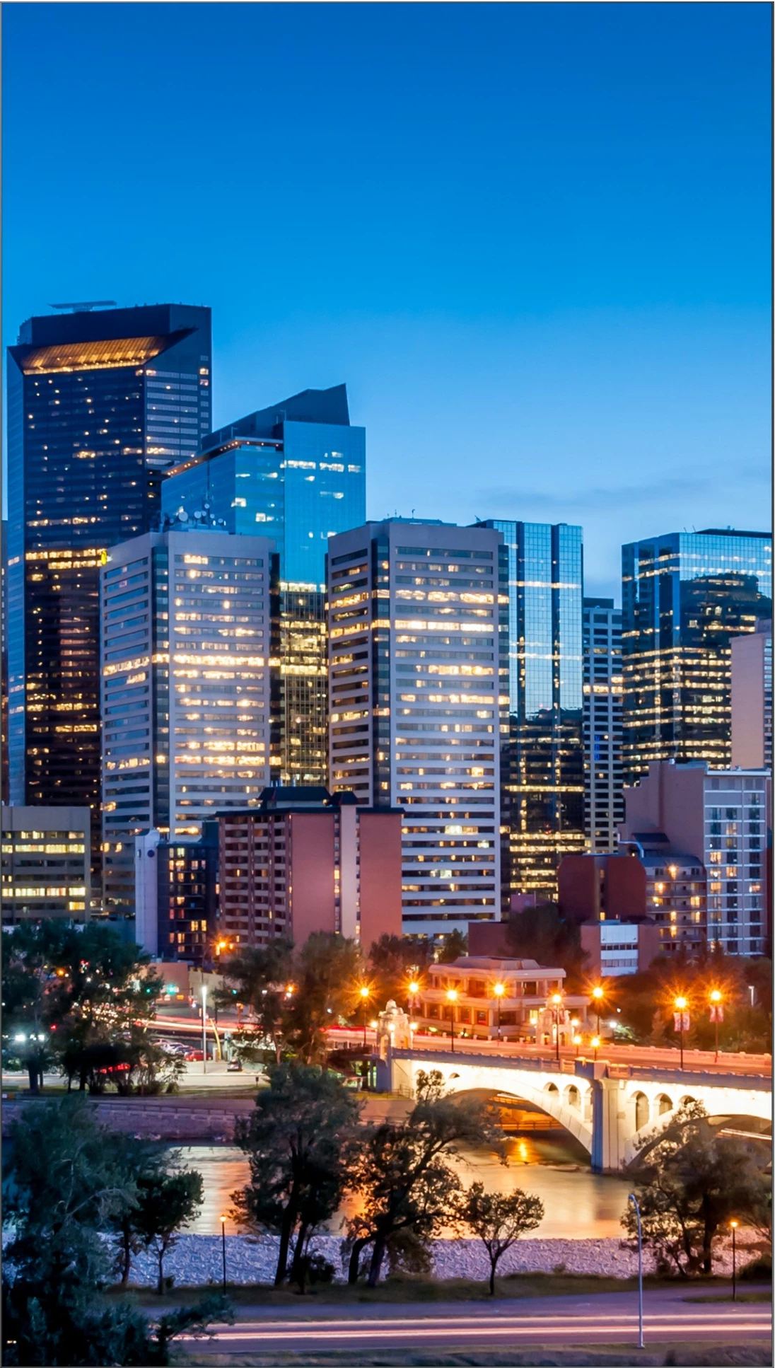 Ekran i madh Samsung Smart Signage VM55C-E 55 inç, Full HD, kornizë e hollë