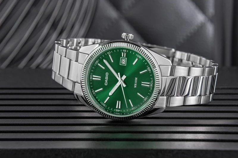 Orë dore për meshkuj CASIO MTP-1302PD-3AVEF, argjendtë, me kuti