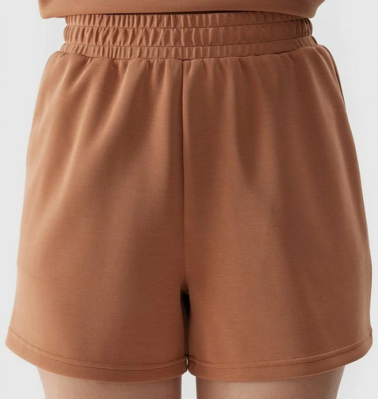 Shorce për femra 4F, të kafëta