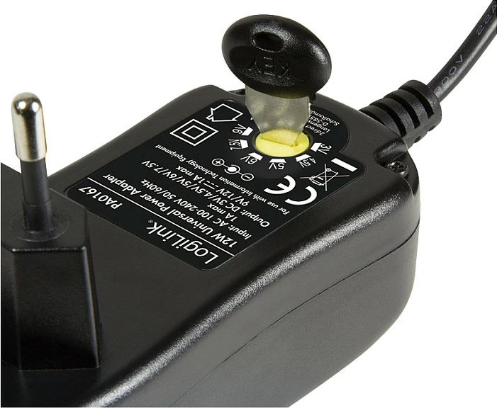 Adaptor rryme universal LogiLink 3-12V, 12W, i zi