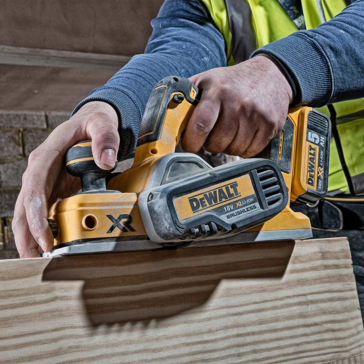 Planer akumulatori Dewalt DCP580N 18 V, 82 mm, brushless, verdhë/zi, pa bateri/pa karikues