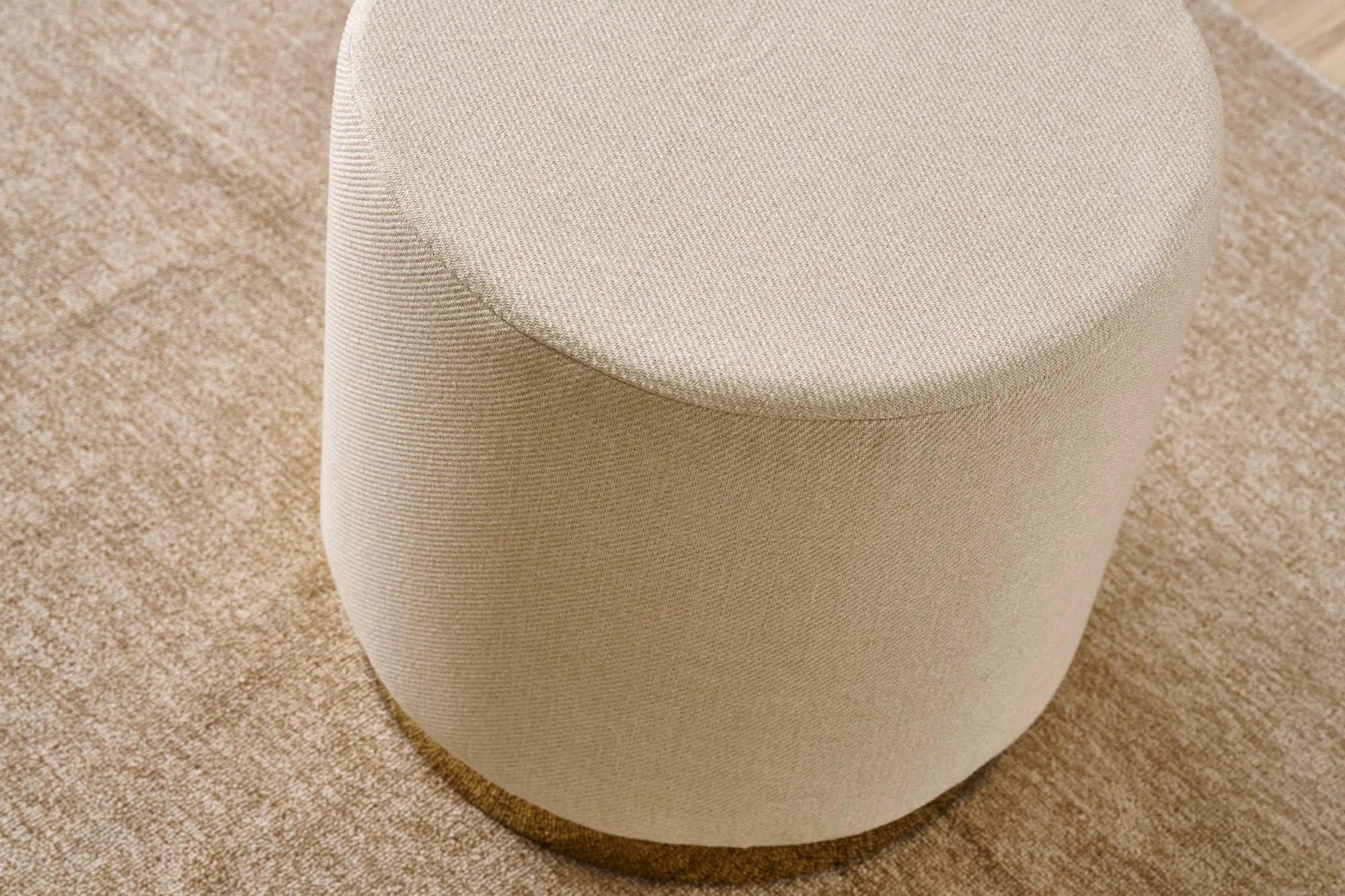 Puf krem Atelier del Sofa, Göcek