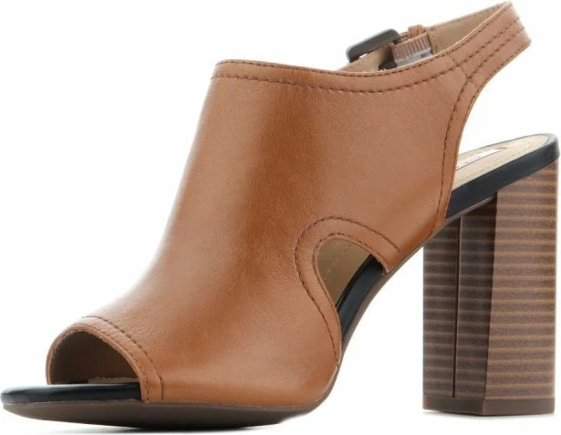 Këpucë femrash Geox, karameli