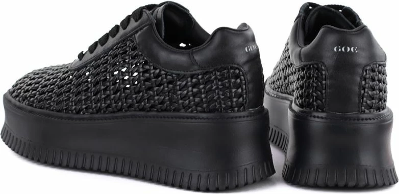 Atlete platforme femra GOE TT2N4043, të zeza