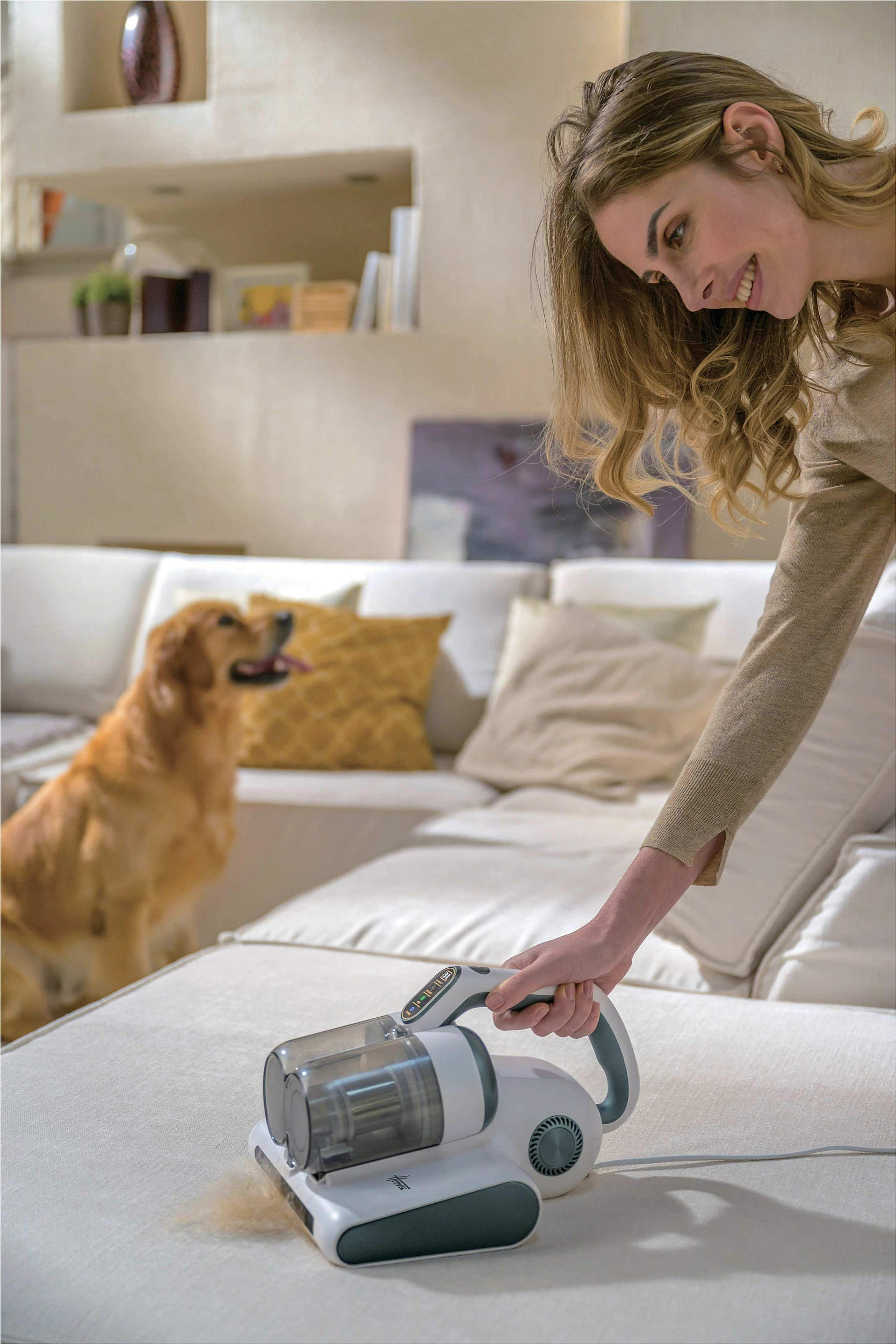 Fshesë për tapiceri Hoover HMC510UV 011, pa qese, 0.6 L, kabllo 5 m, Sage/White