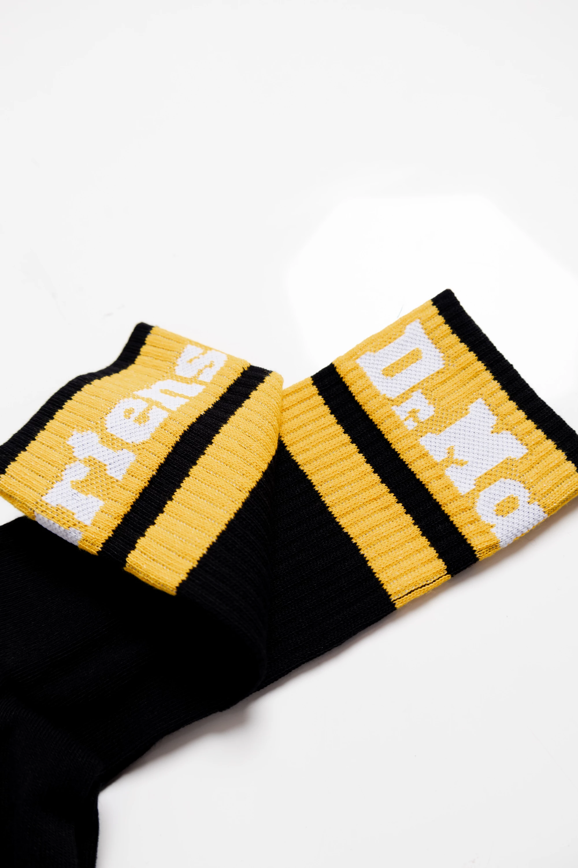 Çorape të gjata për meshkuj Dr. Martens Athletic Logo Socklow, të zeza [Madhësia: 42 - 48]