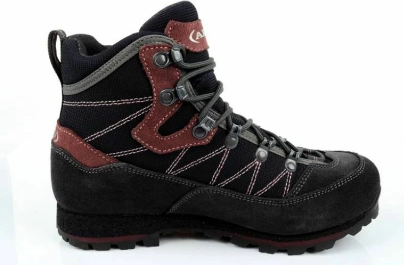 Atlete trekking Aku femra, të zeza