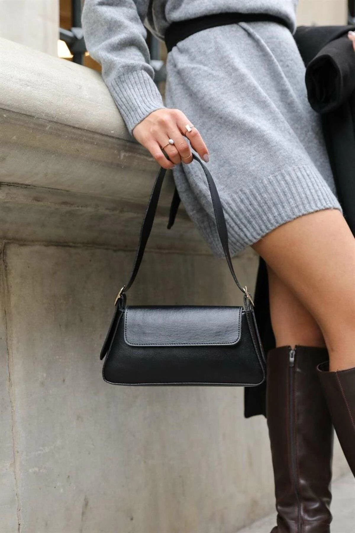 Çantë krahu Zoozie Bags, MK1020022SÇ22-002, e zezë