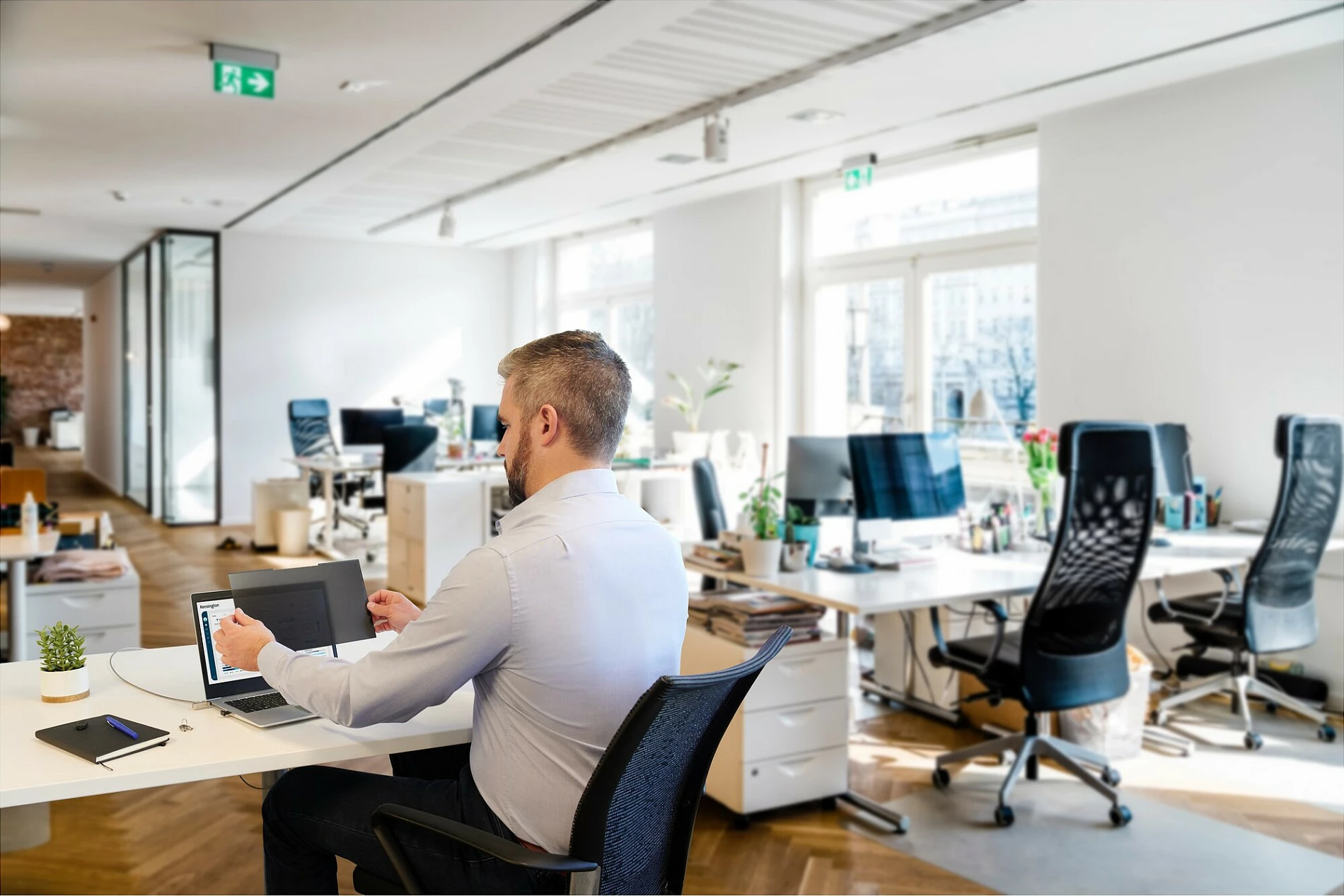 Kabllo sigurie Kensington Slim me kod, për laptop, 10000 kombinime, e zezë