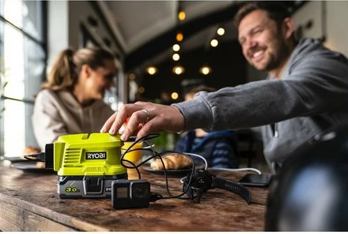 Inverter portativ Ryobi RY18BI150A-0, për bateri ONE+, i verdhë