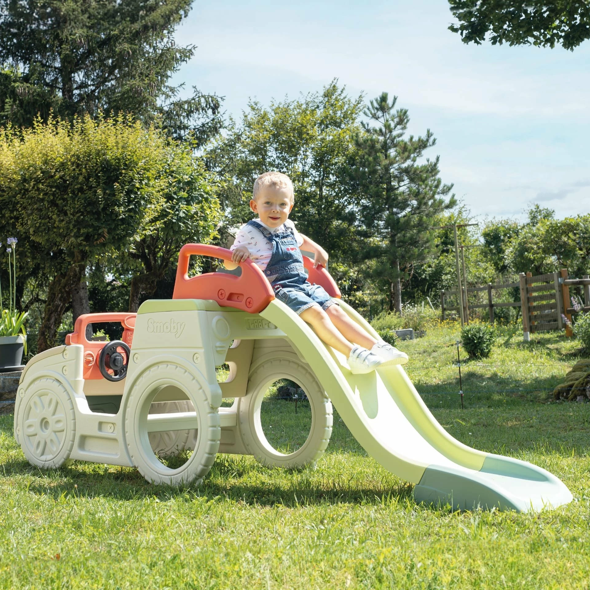 Lodër oborri 3-në-1 Smoby Adventure Car 840207, rrëshqitëse 150 cm, shumëngjyrëshe