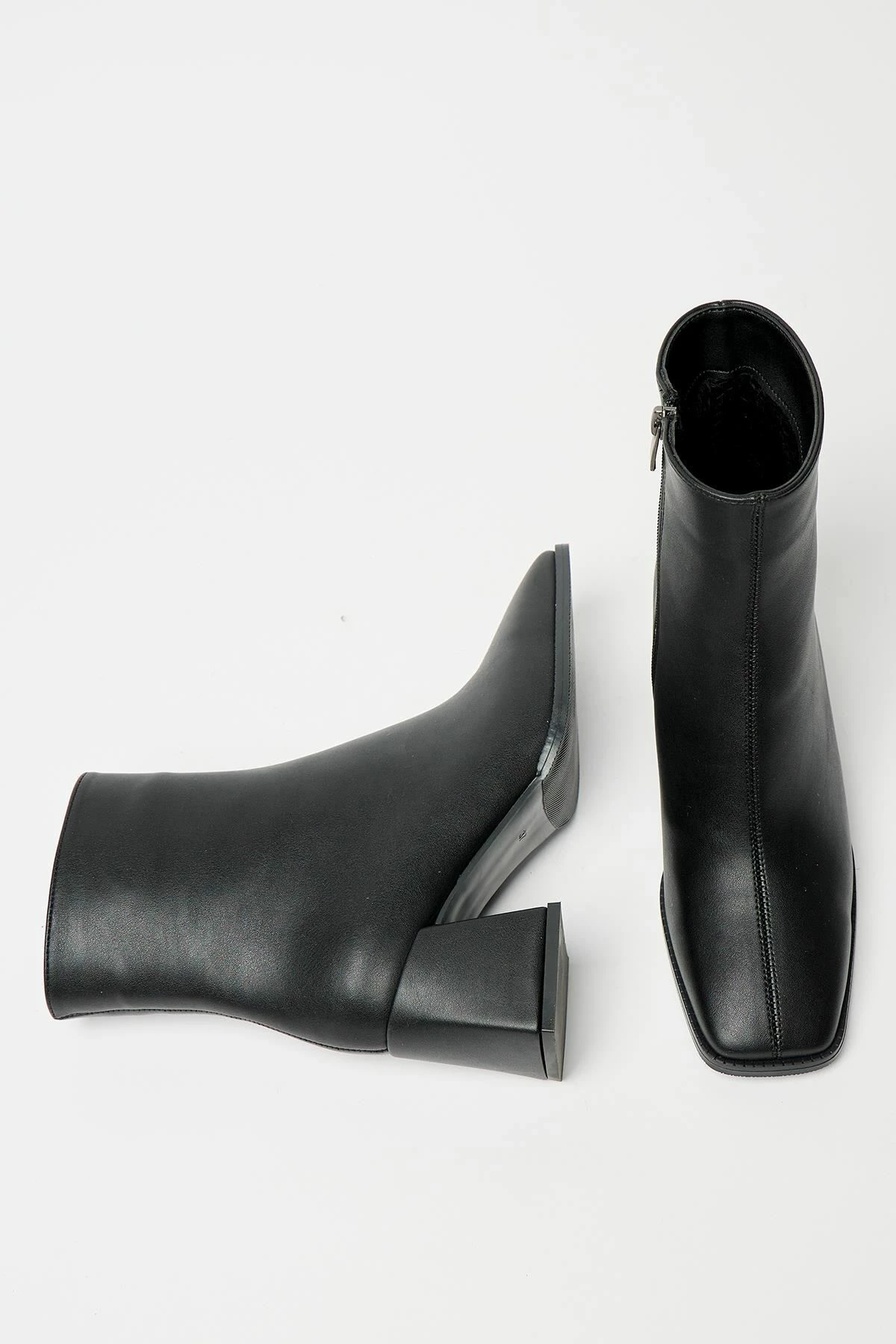 Çizme për gra Jumeon, MK1345025KR20-004, të zeza