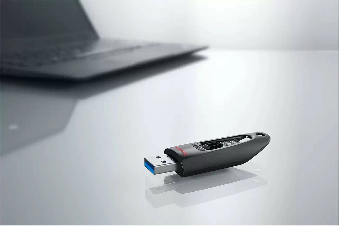USB stick Sandisk Ultra, 1TB, USB 3.0, e zezë