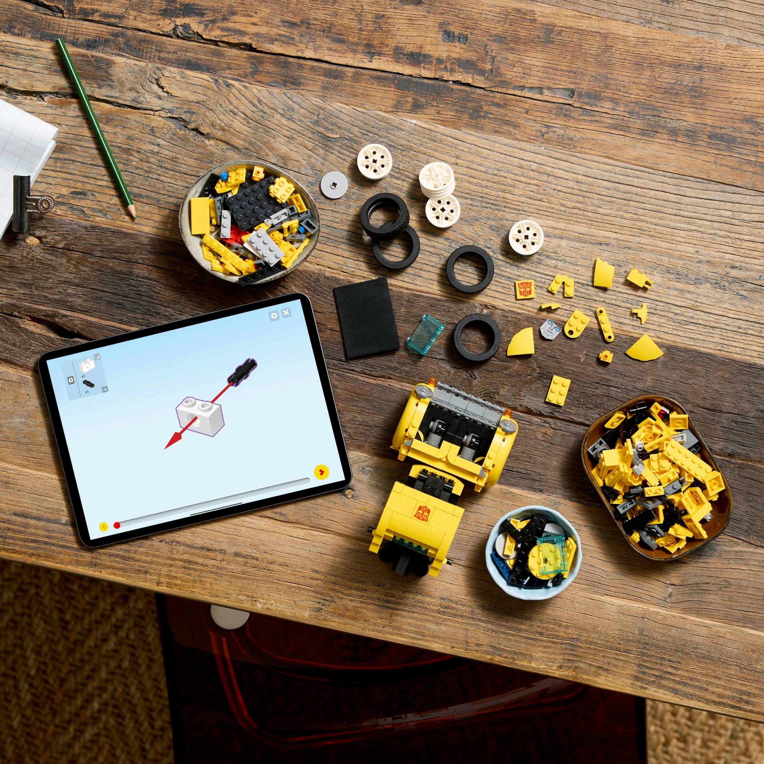 Set ndërtimi LEGO Bumblebee, 950 pjesë, shumëngjyrësh