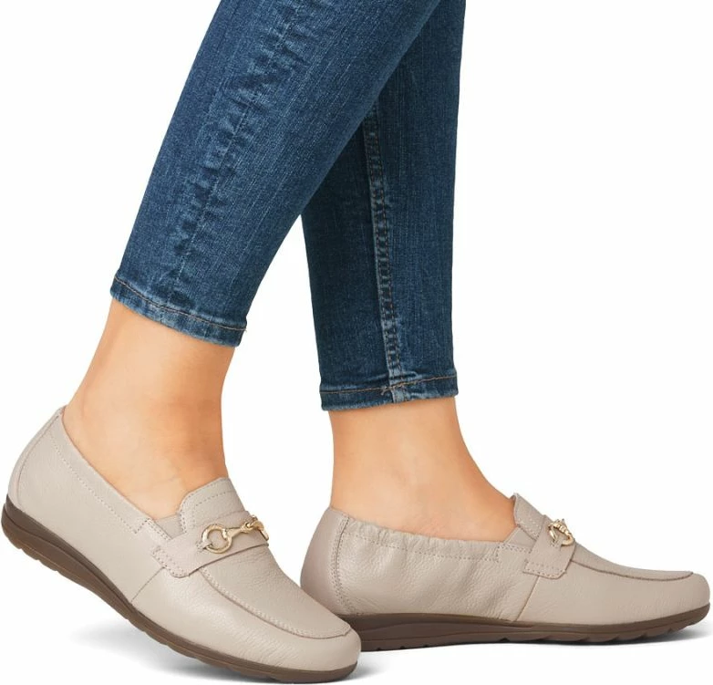 Këpucë lëkure për femra Rieker, bezhë