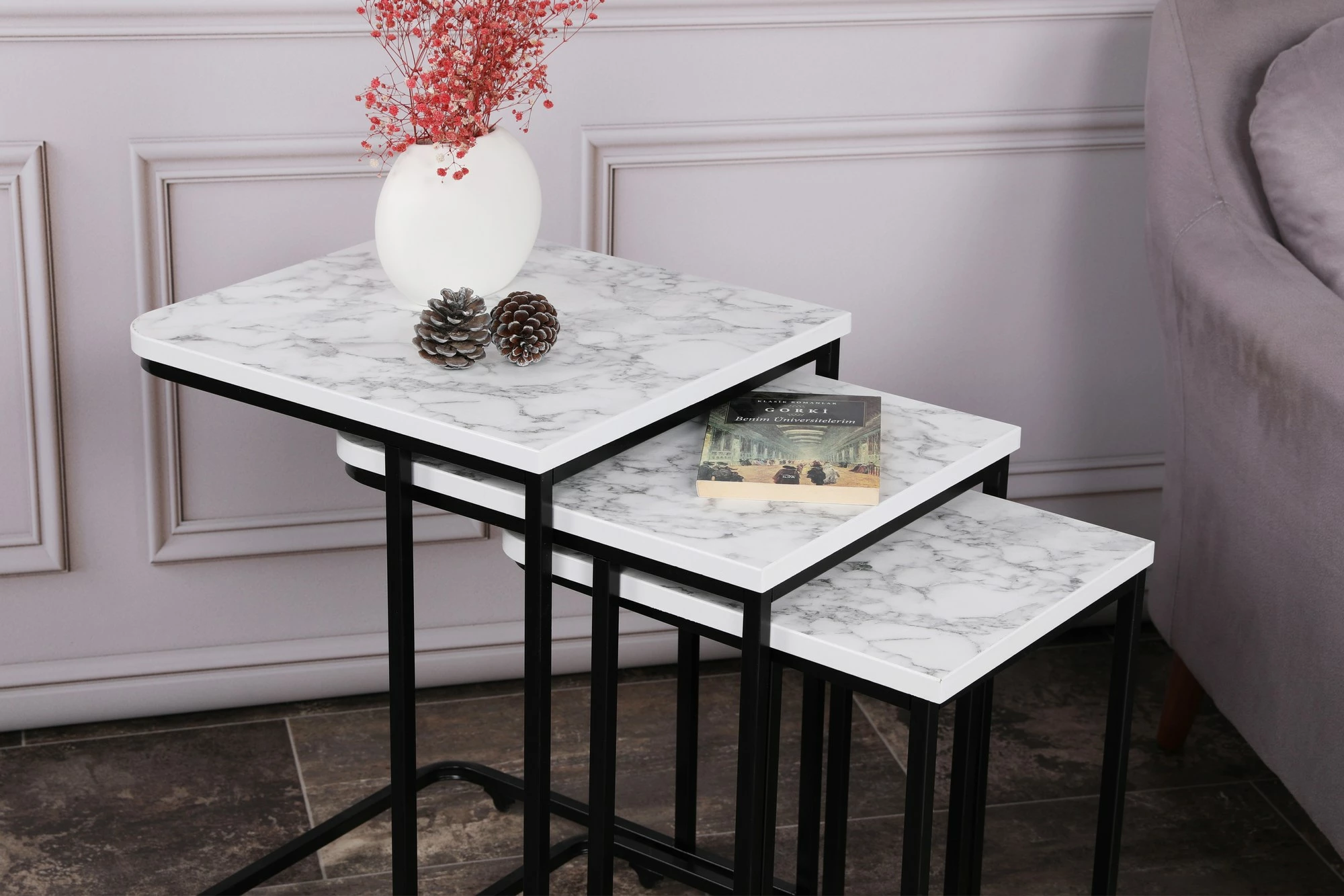 Set tavolinash ndihmëse të mbivendosura, 3 copë, Hanah Home, metal, sipërfaqe MDF, e bardhë/zezë, 9404