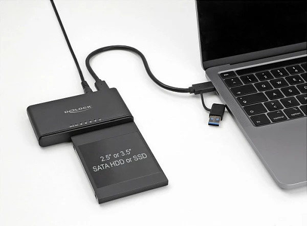 Konvertues USB-C DeLOCK për M.2 NVMe + SATA, funksion klonimi, USB 3.2 Gen 2, 0.3 m, i zi