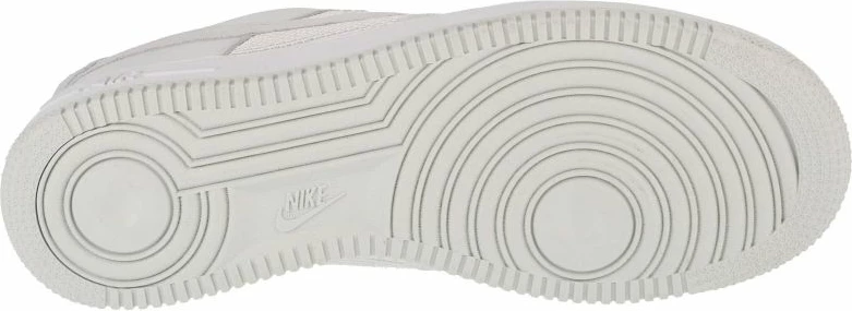 Atlete për meshkuj Nike, të bardha