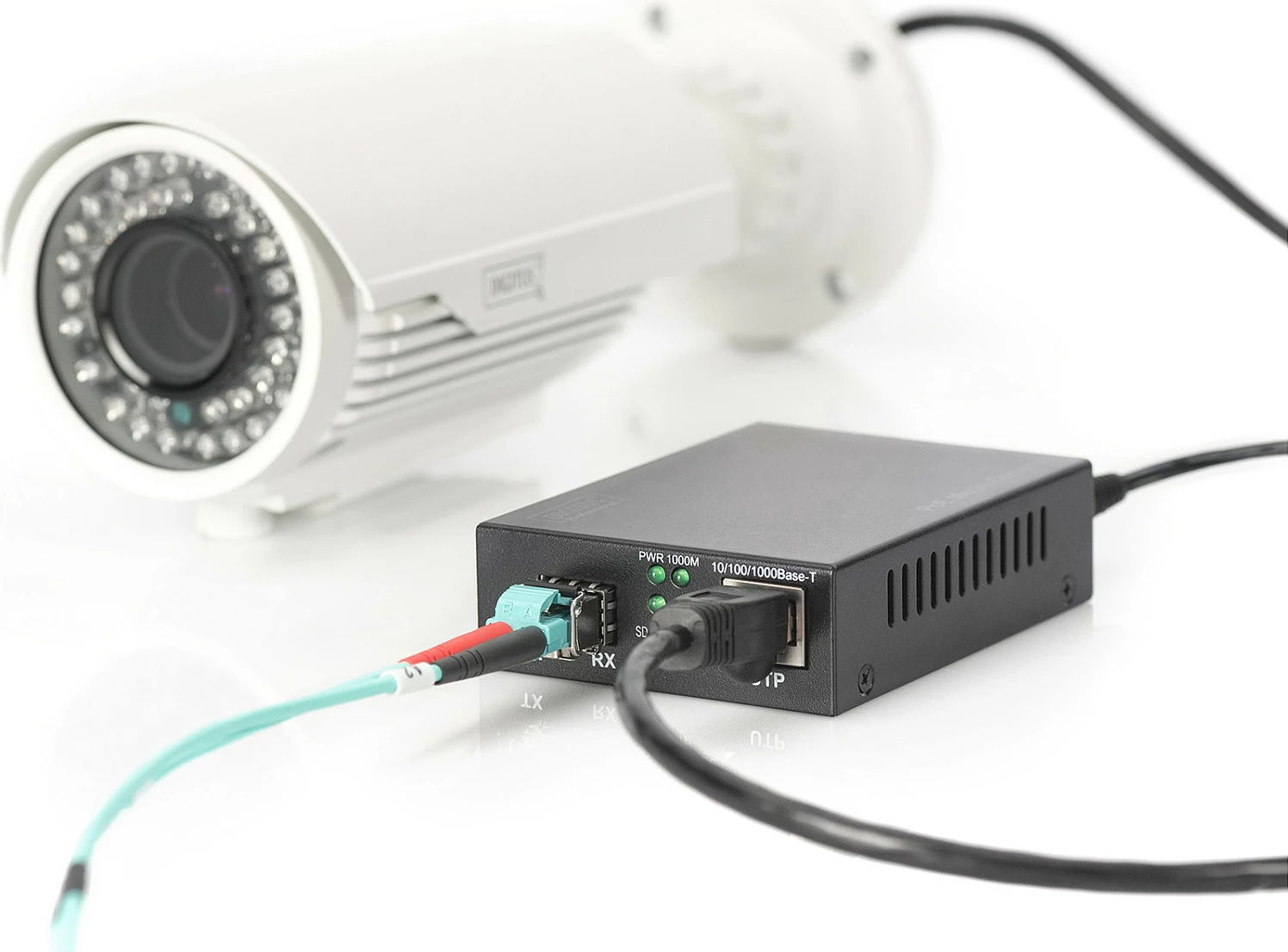Media konvertues Digitus Gigabit PoE, RJ45/SFP, 10/100/1000 Mbps, i zi