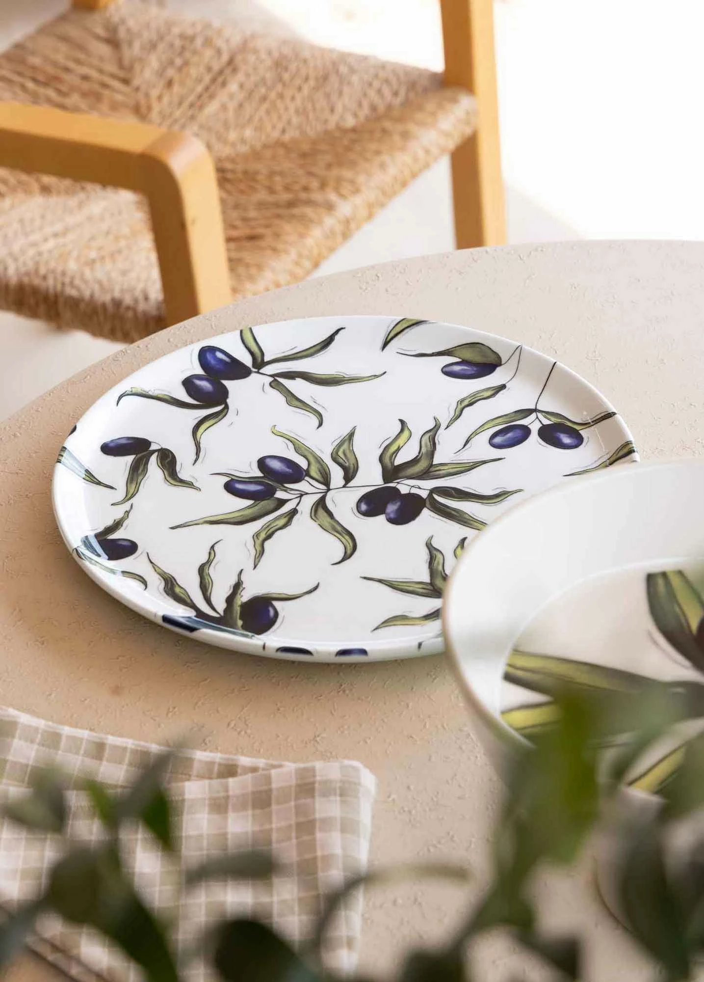 Pjatë shërbimi Hermia Concept, OVS0006, shumëngjyrëshe, 30cm