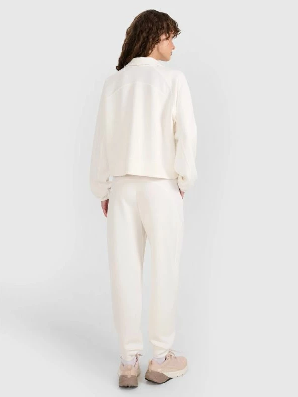 Pantallona sportive për femra 4f