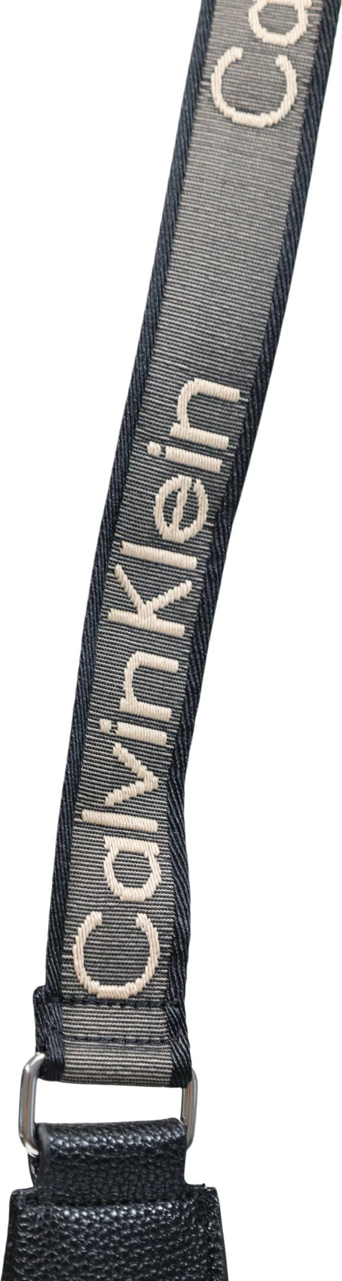 Çantë krahu Calvin Klein WEBBING ADJ STRAP LARGE SHOULDER LV04F3643G, e zezë