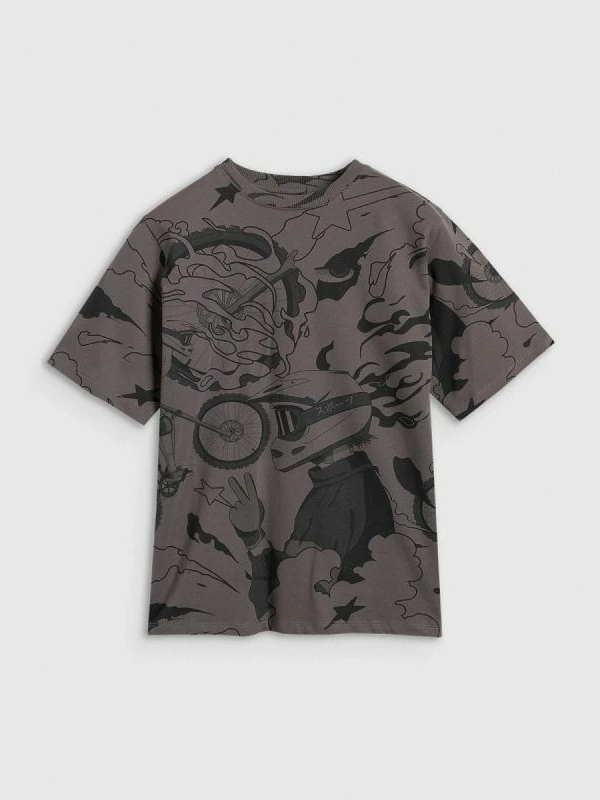 Maicë për djem 4f, oversize me print