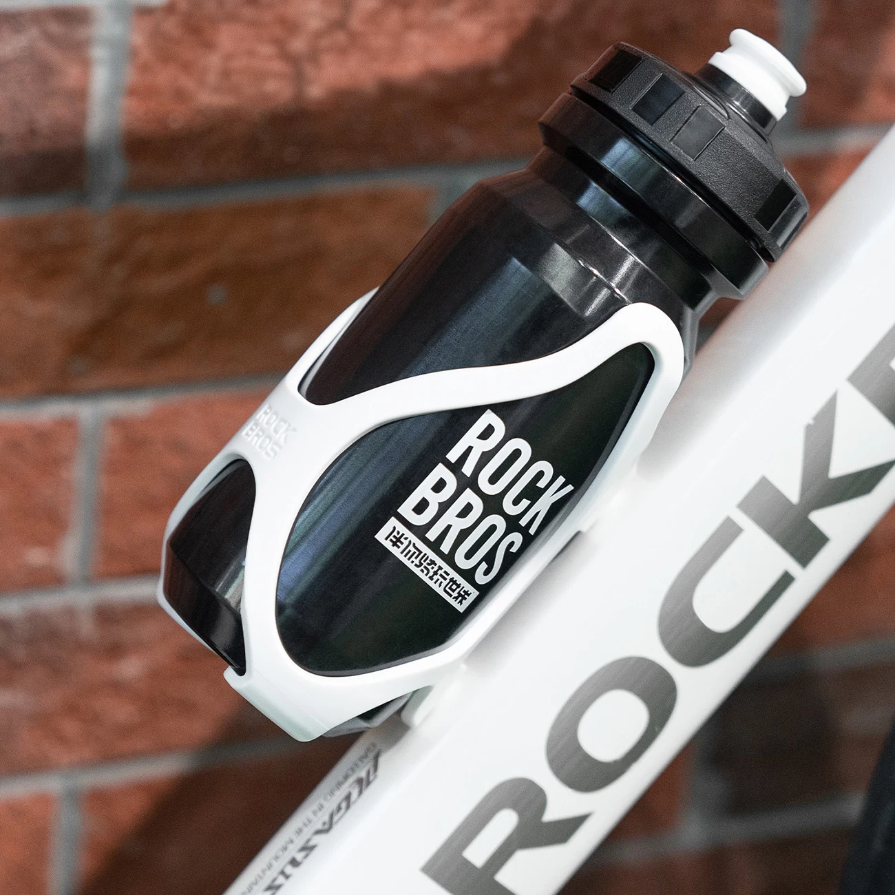 Mbajtëse bidoni biçiklete Rockbros LK24-H018, PC plastike 34 g, e bardhë