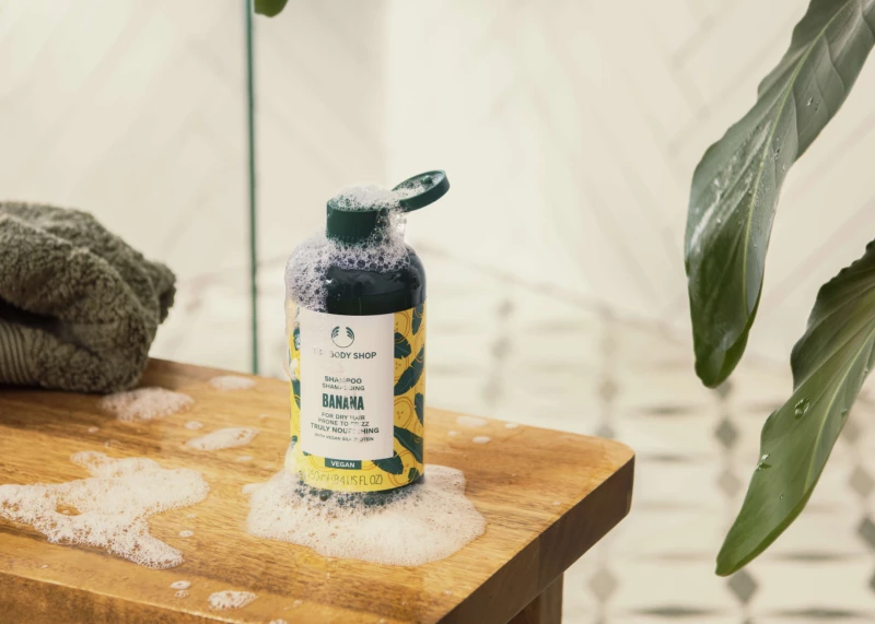 Shampo Banana Ushqyese 250 ML