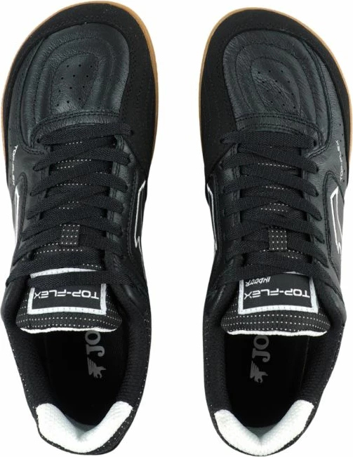 Atlete futbolli për meshkuj Joma, të zeza