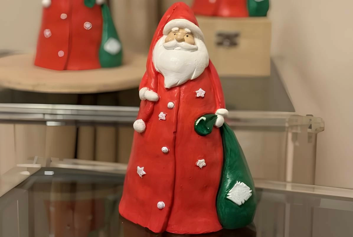 Objekt dekorativ Santa Claus, ngjyrë e kuqe, CY0650