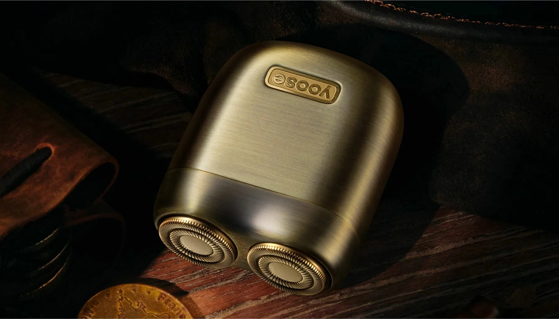 Makinë rroje Yoose Mini 2.0, udhëtimi, 8000 rpm, IPX7, karikim USB-C, e artë, set me paketim dhurate "Bounty Hunter"