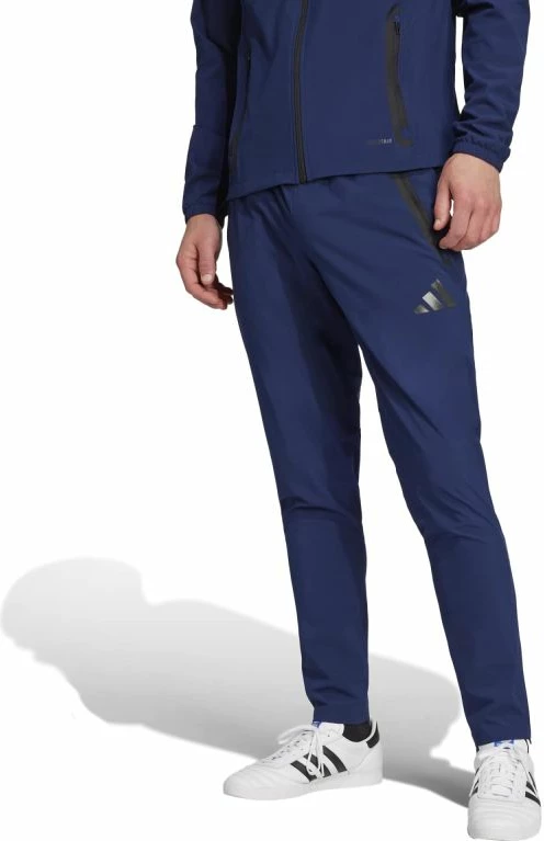 Pantallona sportive adidas [Madhësia: M]