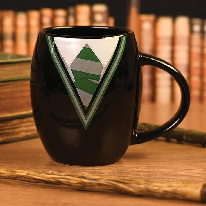 Filxhan Pyramid Harry Potter Slytherin Uniform 425 ml, i zi
