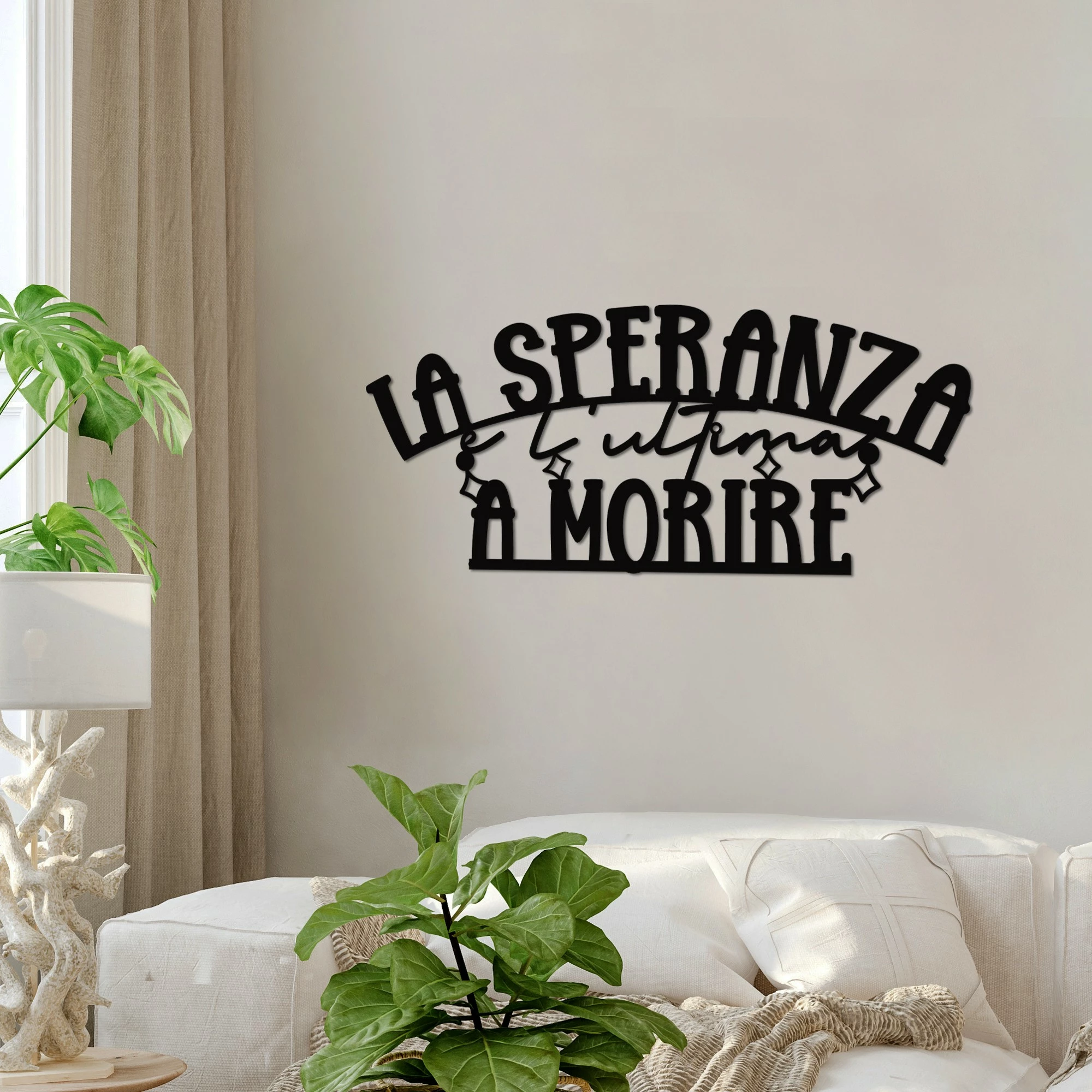 Aksesor dekorativ metalik për mur Wallity, La Speranza 2, ngjyrë e zezë, 60x26cm
