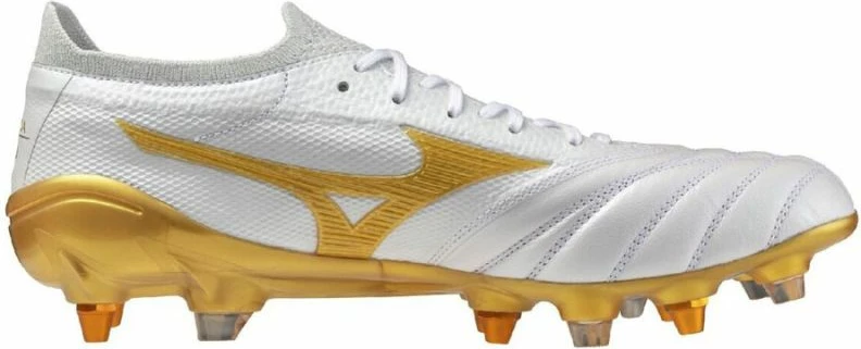 Atlete futbolli Mizuno për meshkuj