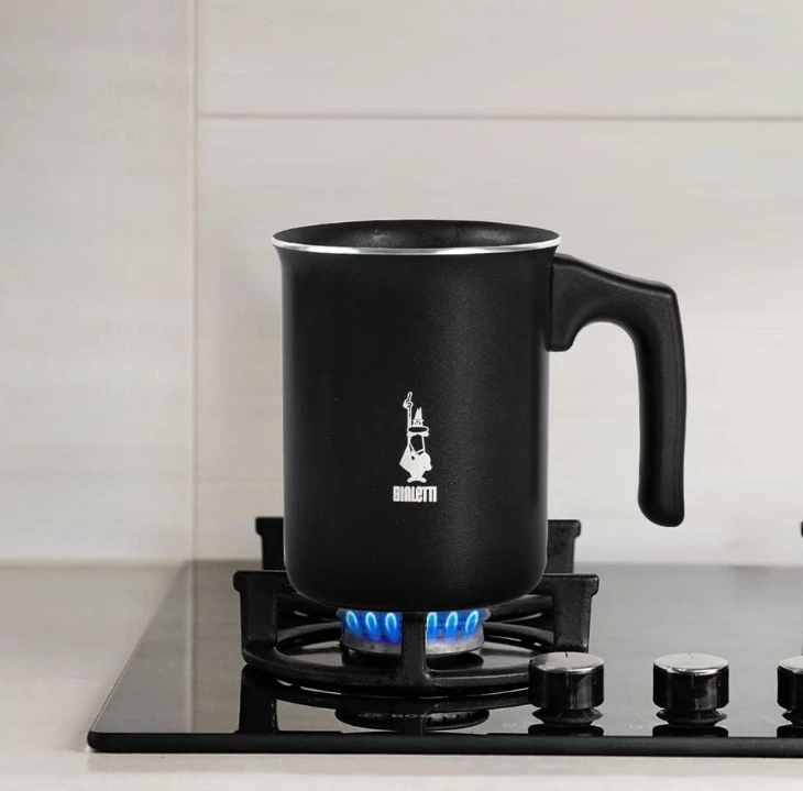 Shkumues qumështi Bialetti 00AGR395, 1L, i zi