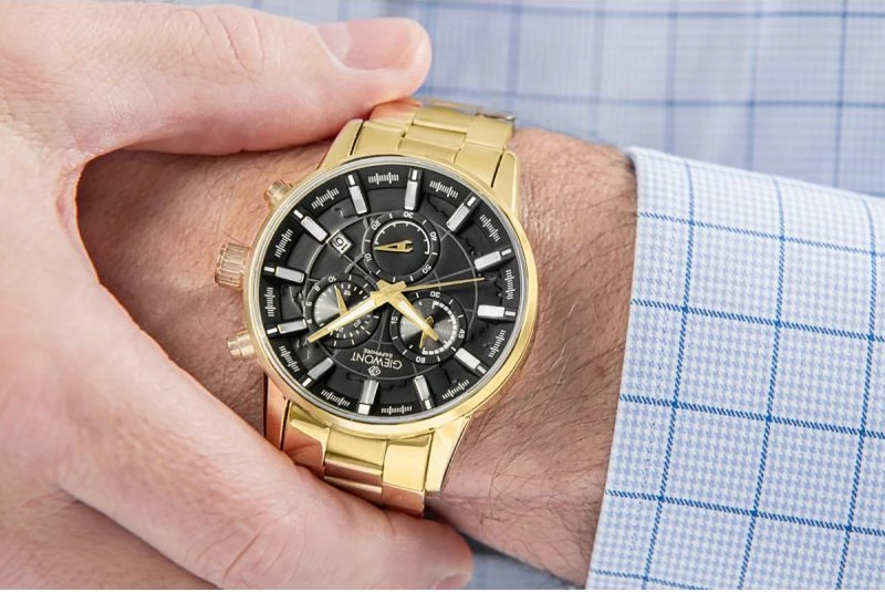 Orë dore për meshkuj Giewont, e zezë