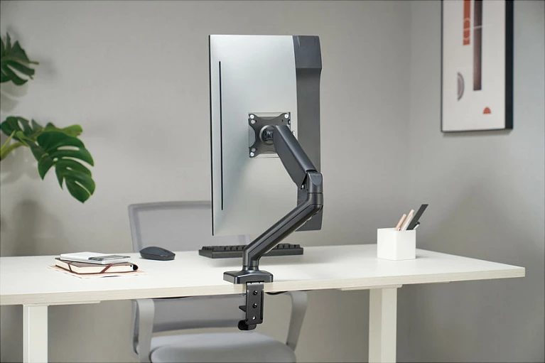 Mbajtëse monitori tavoline EQUIP, 17-32", 9 kg, 1 ekran, VESA 75x75/100x100, gas spring, e zezë