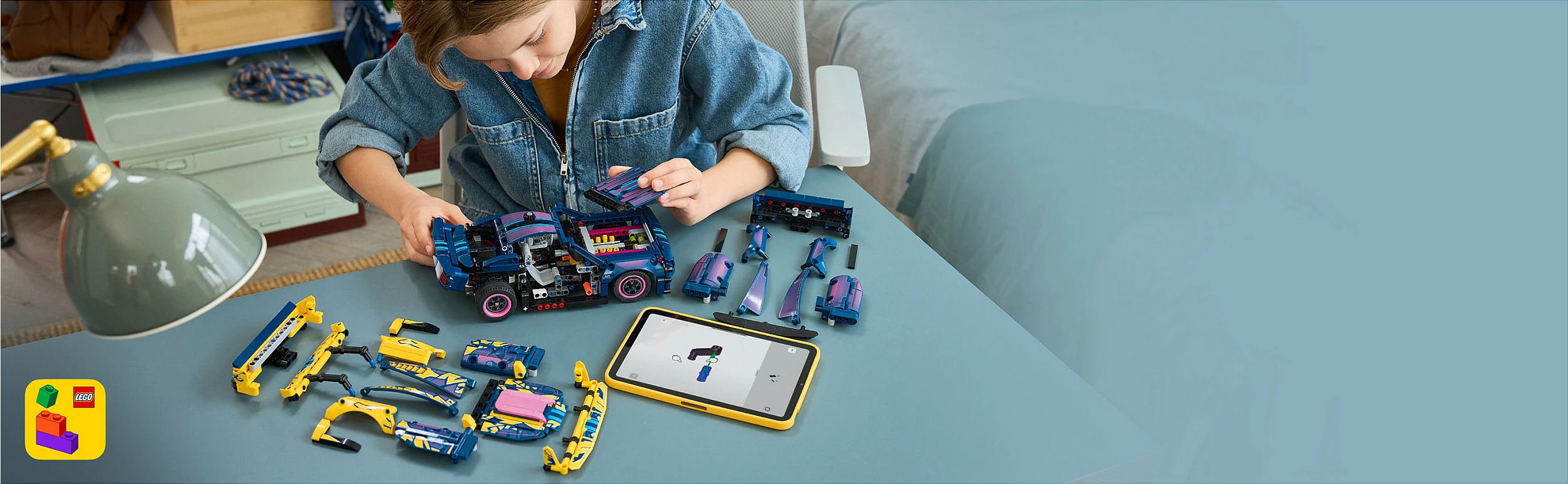Set ndërtimi LEGO Technic 42236 Custom Garage Ford Mustang GT, 973 pjesë, 10+, shumëngjyrësh