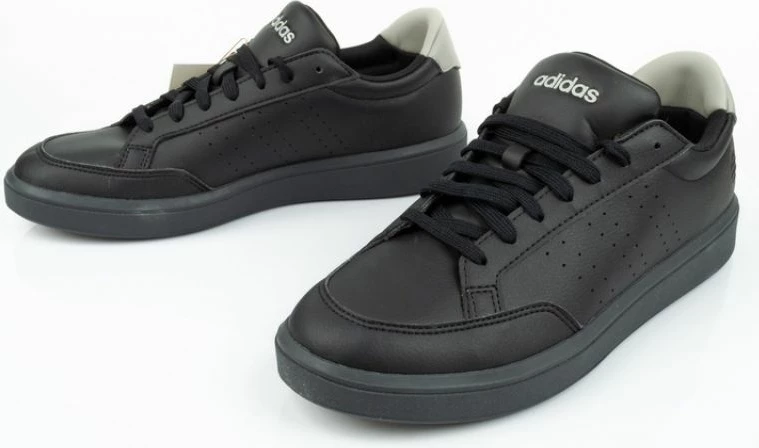Atlete për meshkuj adidas Nova Court M GZ1783, të zeza