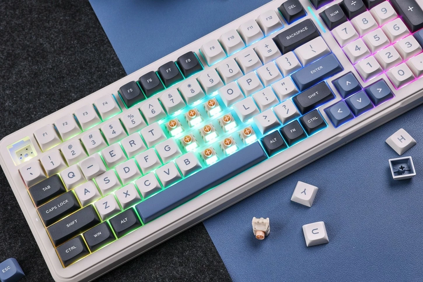 Tastierë mekanike Mchose K99-3A, 96%, RGB, wireless/wired, bardhë-zi