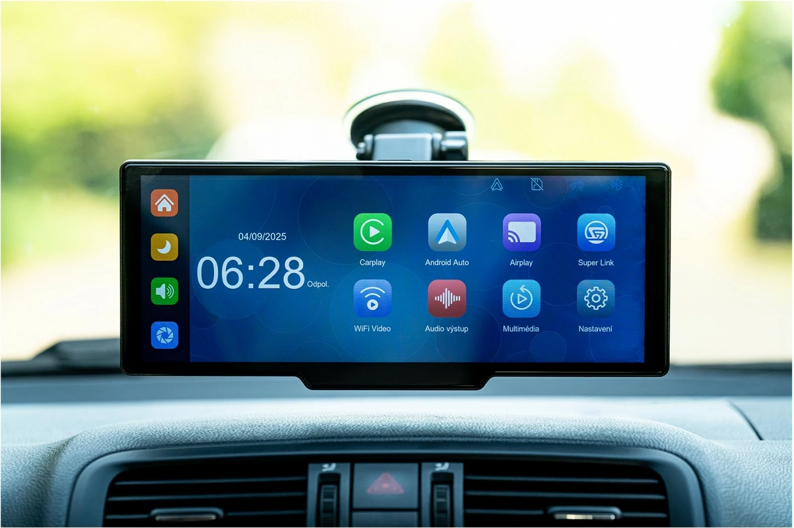Ekran CarPlay/Android Auto për veturë Sencor SCT M1060BWT, 10.26\" IPS, HD 1060x600, wireless, kamerë mbrapa 1080p, i zi