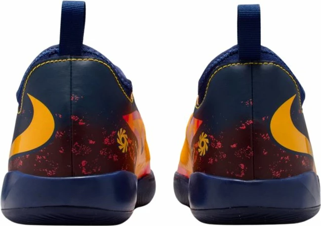 Atlete futbolli për fëmijë Nike Phantom 6 Low Academy IC, portokalli