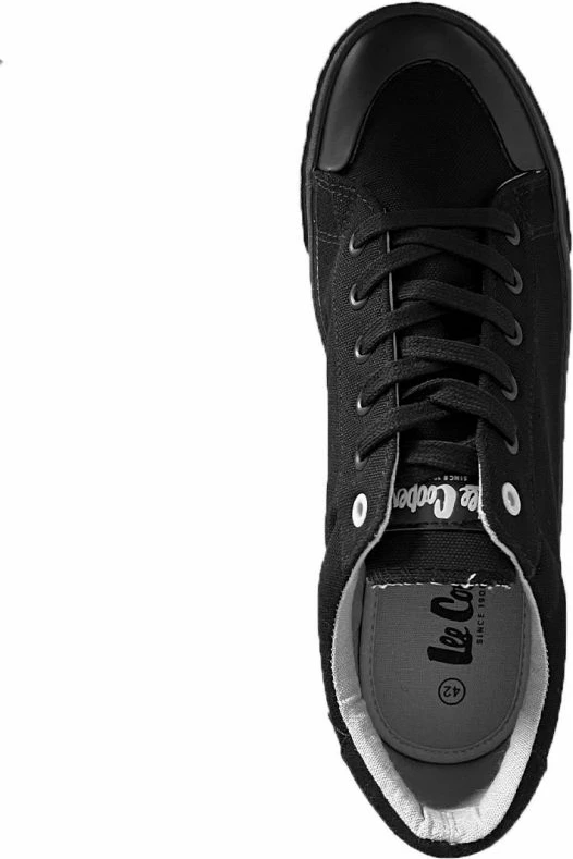 Atlete për meshkuj Lee Cooper, të zeza