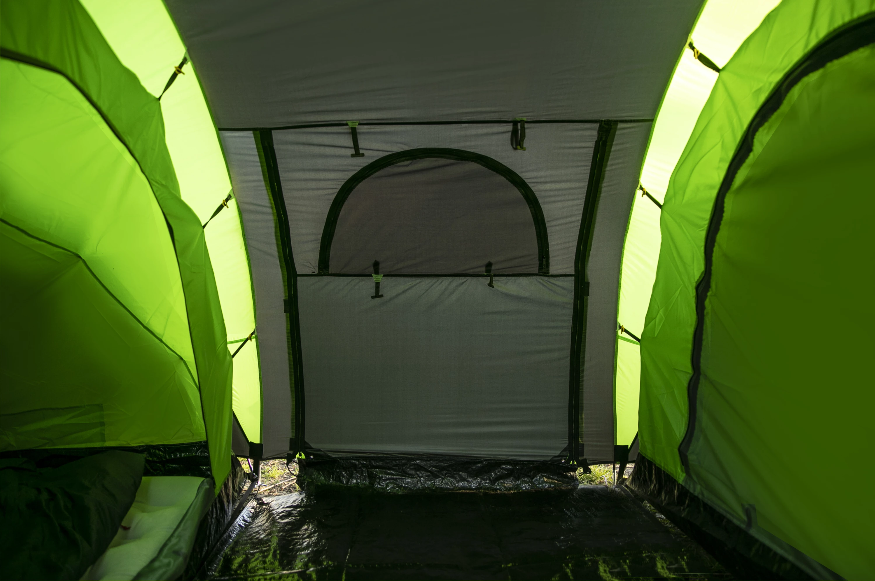 Tendë kampingu Peme Boyan 4, 4 persona, 2 dhoma, vestibul i madh, 4000/6000 mm, 410x220x140 cm, 9.1 kg, gri